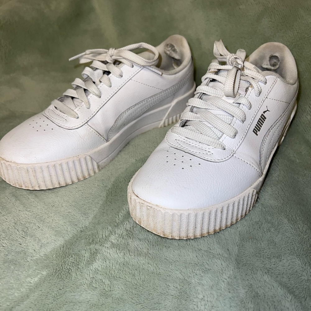 White Puma sneakers
